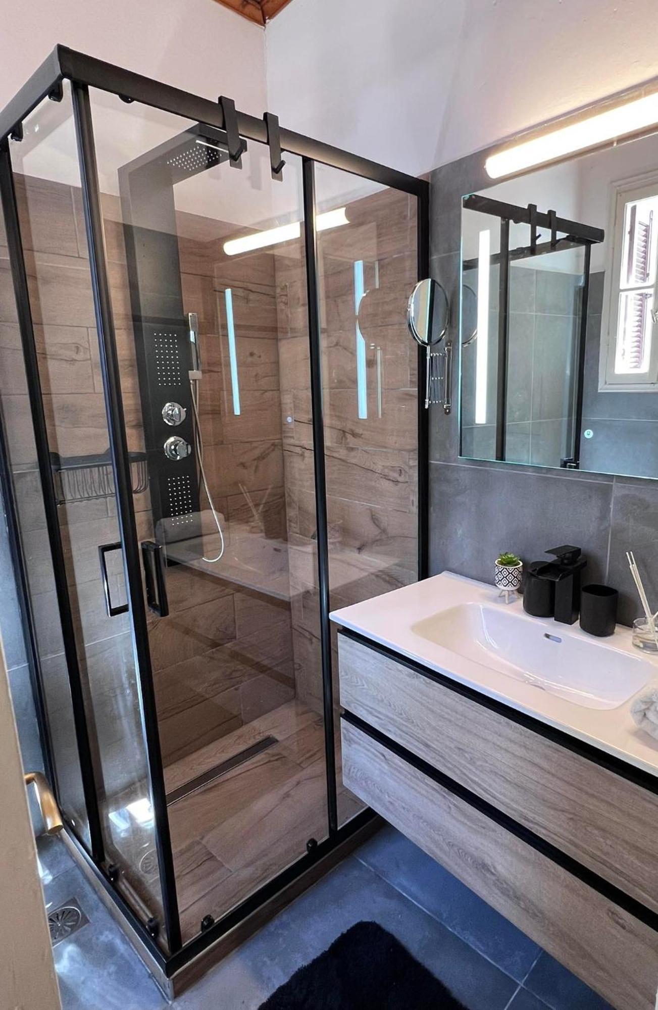 Neoclassical Manor House Poros Town 部屋 写真